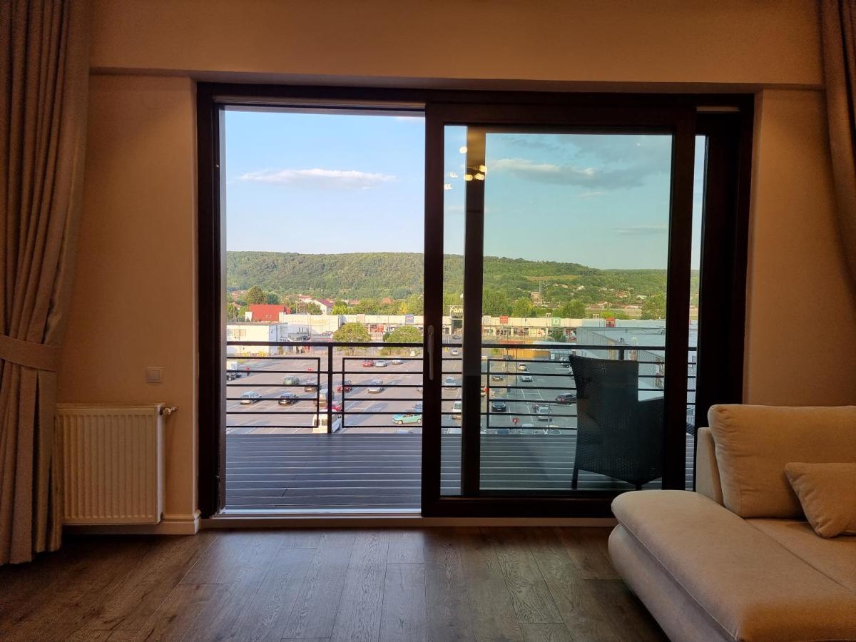 Apartament In Complex Rezidential Râmnicu Vâlcea Εξωτερικό φωτογραφία
