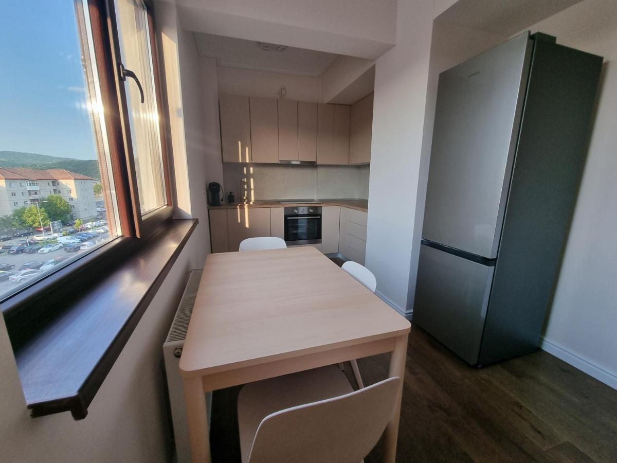 Apartament In Complex Rezidential Râmnicu Vâlcea Εξωτερικό φωτογραφία